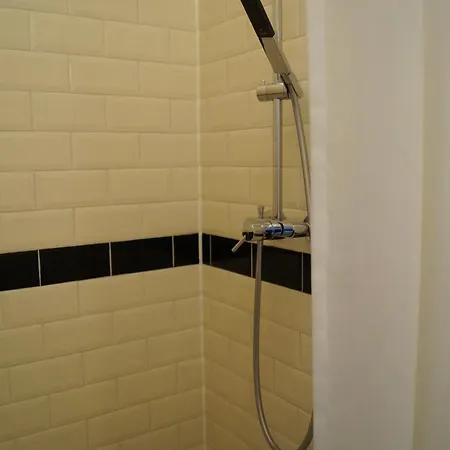 Banzai Pensjonat Amsterdam